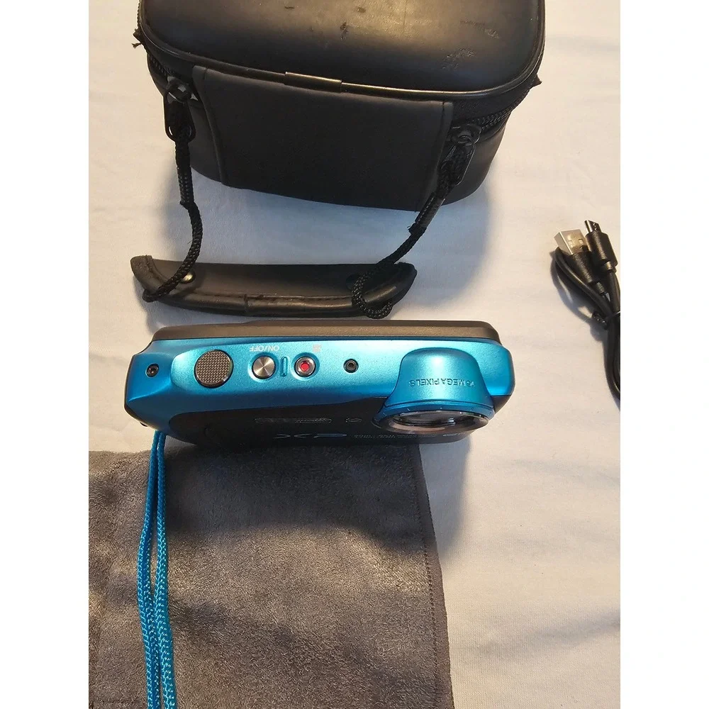 Fujifilm FinePix XP120 Waterproof Digital Camera Blue 16.4MP 5x Zoom WiFi Bundle